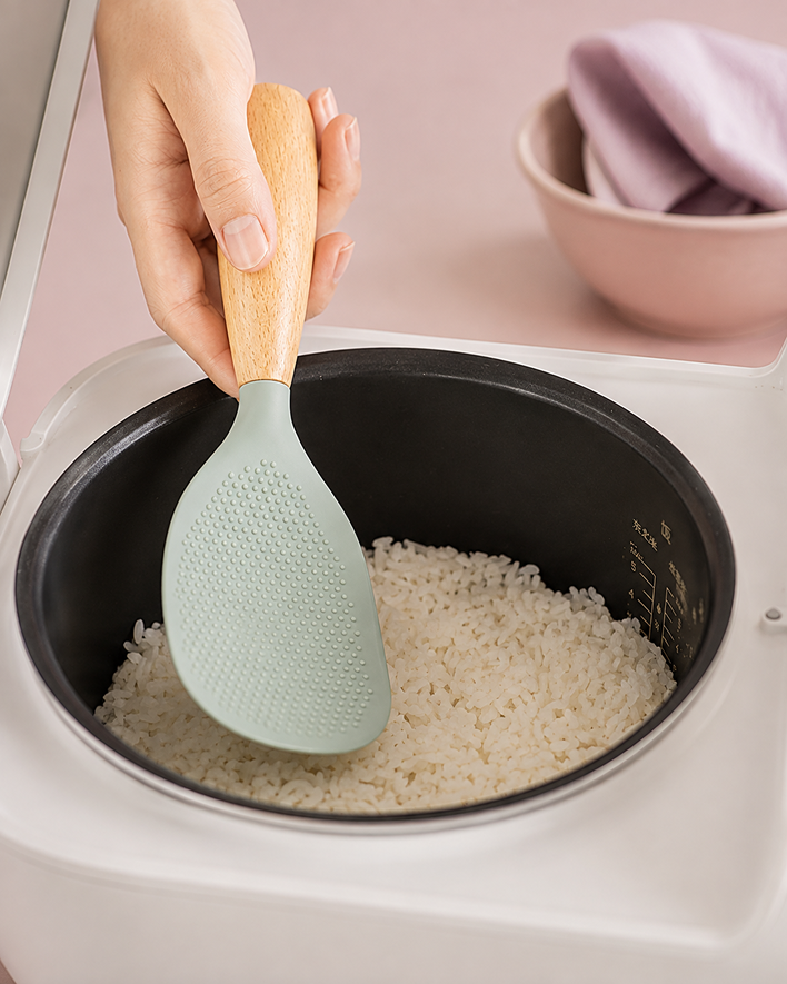 Silicone Wooden Rice Scoop Green